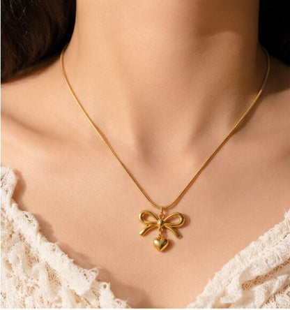 Anti Tarnish Stainless Steel Golden Bow & Heart Snake Chain Pendent