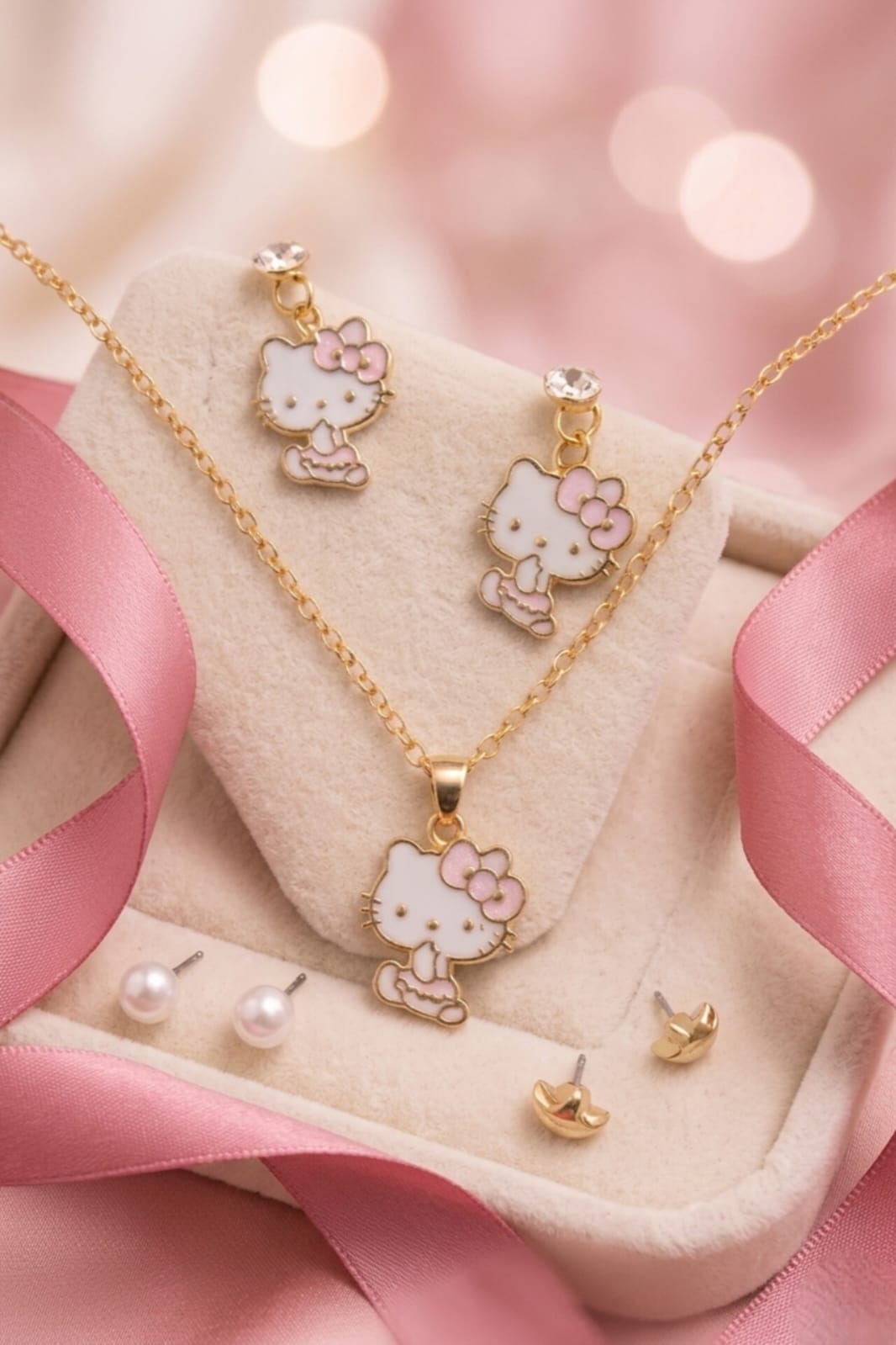 Hello Kitty Charm Jewelry Gift Set