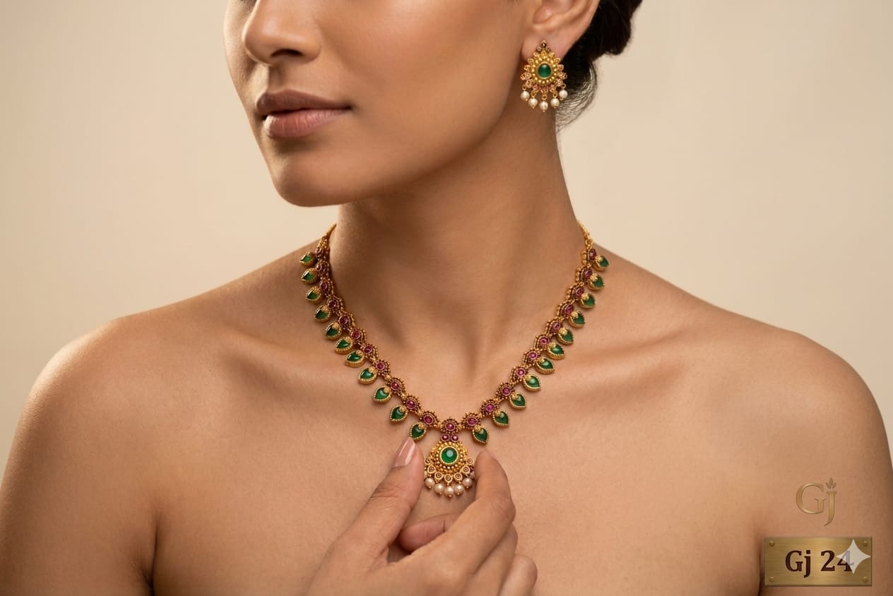 Antique Emerald & Ruby Temple Pearl Hanging Choker Necklace Set